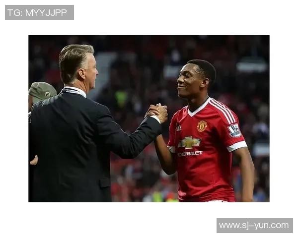 马夏尔拒绝降薪租借墨西哥球队坚持高薪待遇