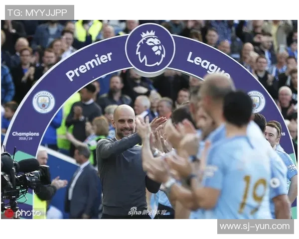 曼城主场迎战狼队激情四溢球迷欢呼声此起彼伏