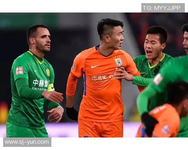 瓦莱塔与库克斯激战正酣比分悬念引发球迷热议 瓦莱塔与库克斯激战正酣比分悬念引发球迷热议